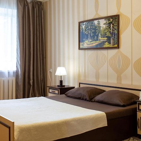 Botanical Garden Area Apartment Kharkiv Bagian luar foto