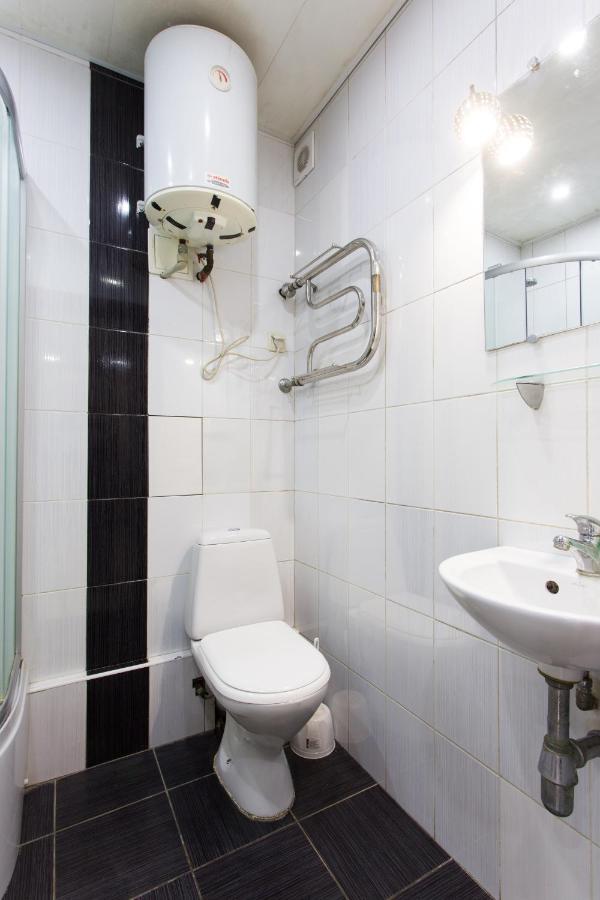 Botanical Garden Area Apartment Kharkiv Bagian luar foto