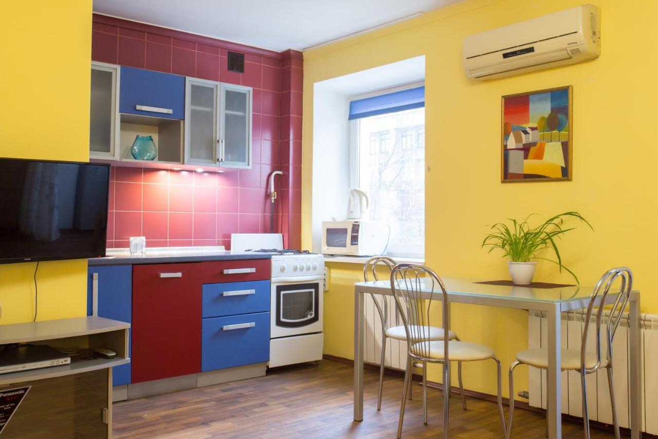 Botanical Garden Area Apartment Kharkiv Bagian luar foto