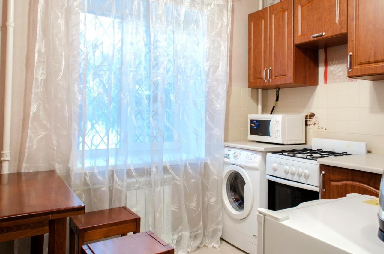 Botanical Garden Area Apartment Kharkiv Bagian luar foto