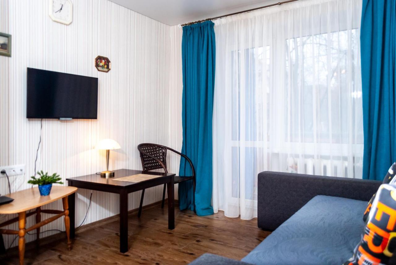 Botanical Garden Area Apartment Kharkiv Bagian luar foto