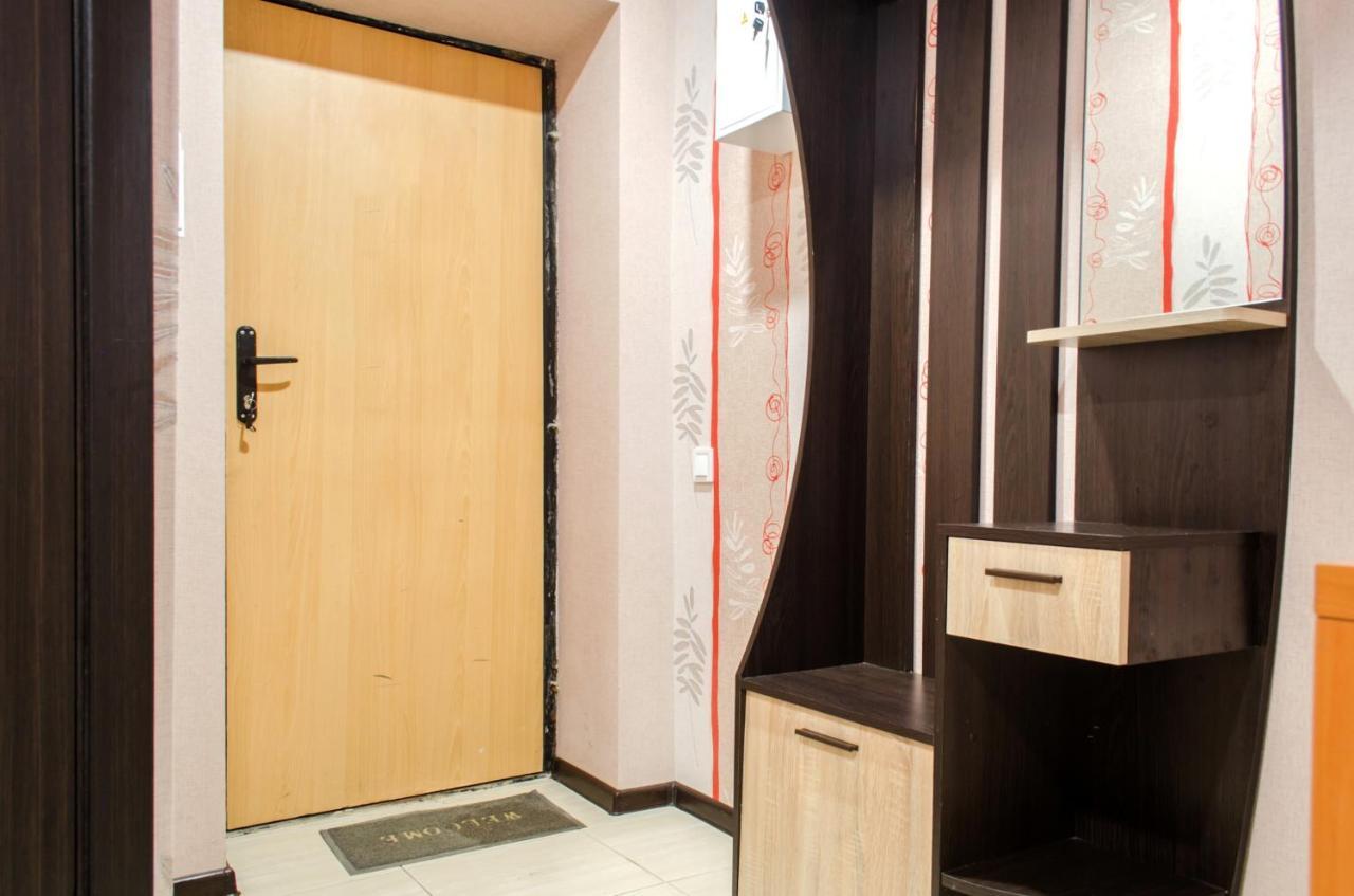 Botanical Garden Area Apartment Kharkiv Bagian luar foto
