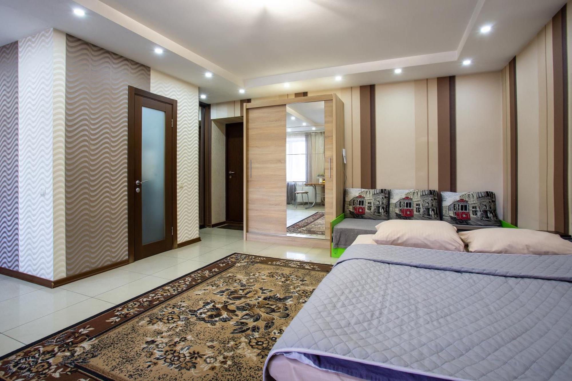 Botanical Garden Area Apartment Kharkiv Bagian luar foto